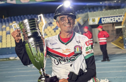 Histórico hincha de Lota Schwager fue atropellado por conductor que se dio a la fuga